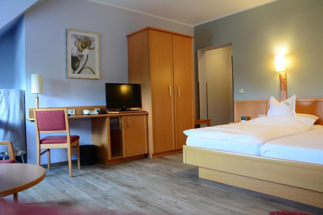 Hotel Restaurant "Zur Post" Holdorf Экстерьер фото