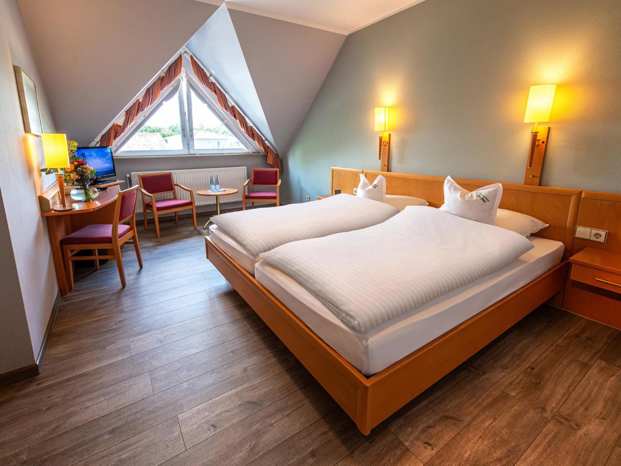 Hotel Restaurant "Zur Post" Holdorf Экстерьер фото
