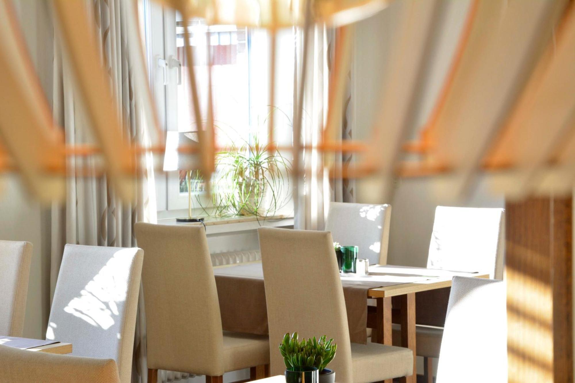 Hotel Restaurant "Zur Post" Holdorf Экстерьер фото