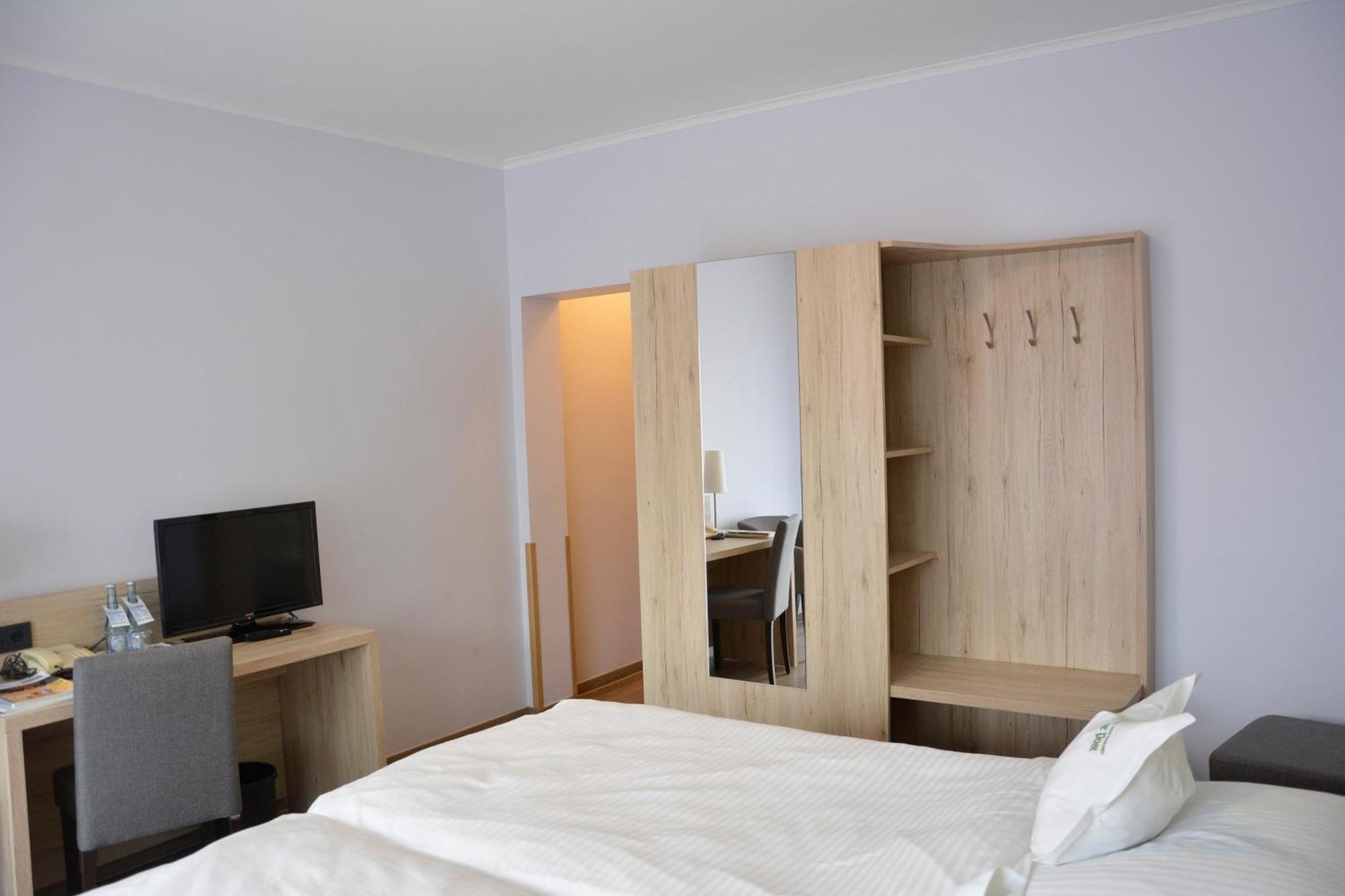 Hotel Restaurant "Zur Post" Holdorf Экстерьер фото