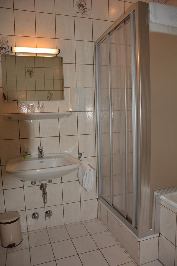 Hotel Restaurant "Zur Post" Holdorf Экстерьер фото