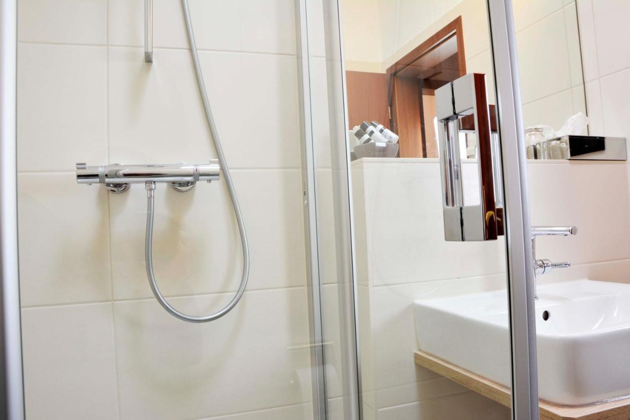 Hotel Restaurant "Zur Post" Holdorf Экстерьер фото